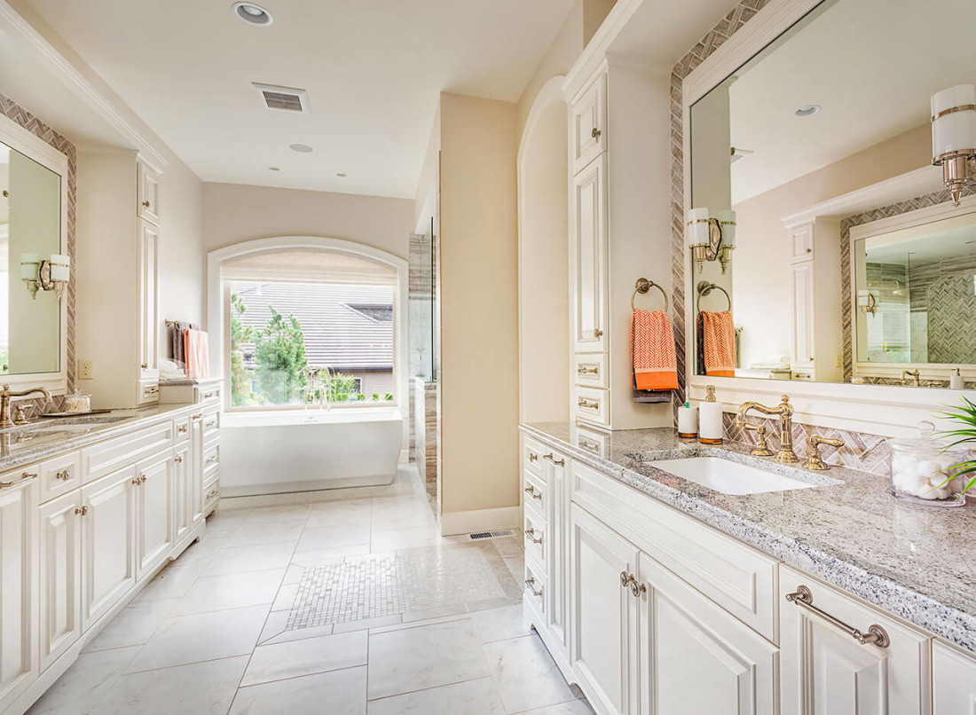 River-White-Granite-Bathroom-Countertop