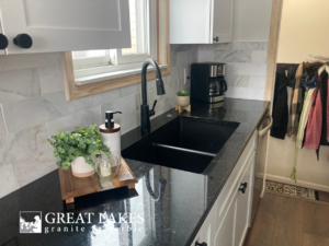 Black Pearl Kitchen