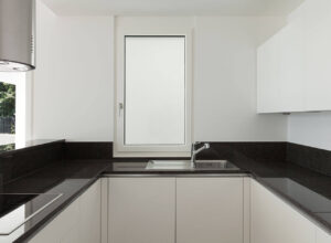 mpala-black-granite-kitchen-countertop