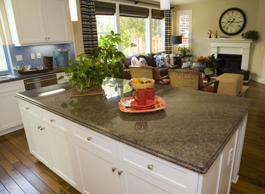 labrador-antique-granite-kitchen-countertop