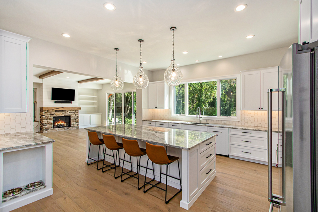 Fantasy Brown Quartzite Kitchen